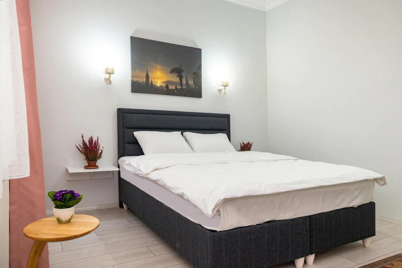 Downtown Two-Bedrom Apartment Tbilisi Exteriér fotografie